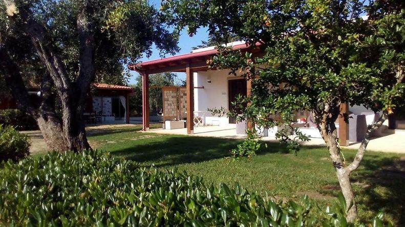 Agriturismo Villa Tommaso Torre dell'Orso Bagian luar foto