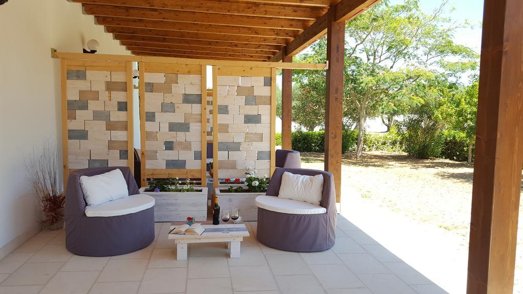 Agriturismo Villa Tommaso Torre dell'Orso Bagian luar foto