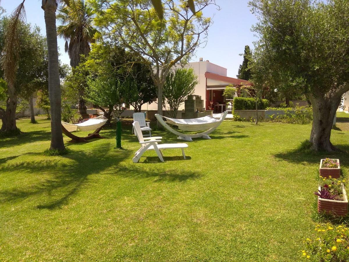 Agriturismo Villa Tommaso Torre dell'Orso Bagian luar foto